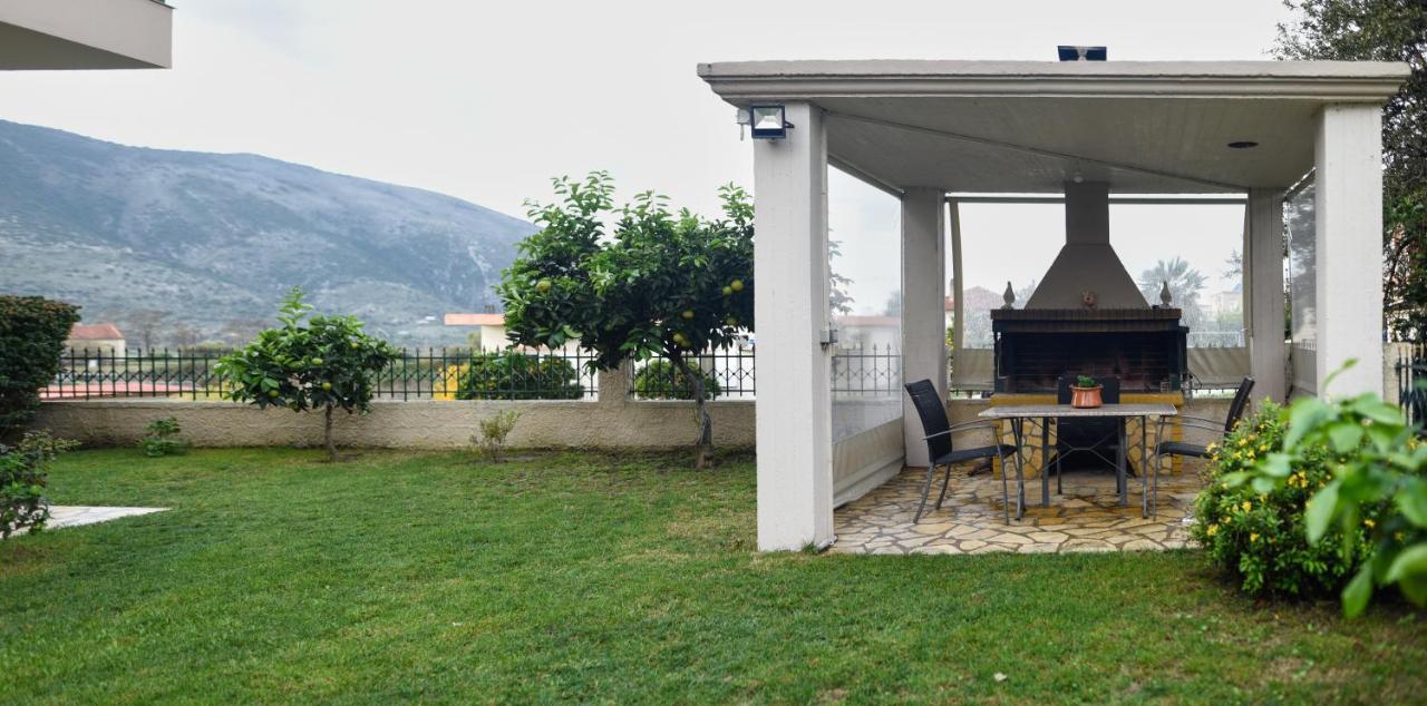 Διαμέρισμα Μεντησ Igumenica Exteriér fotografie